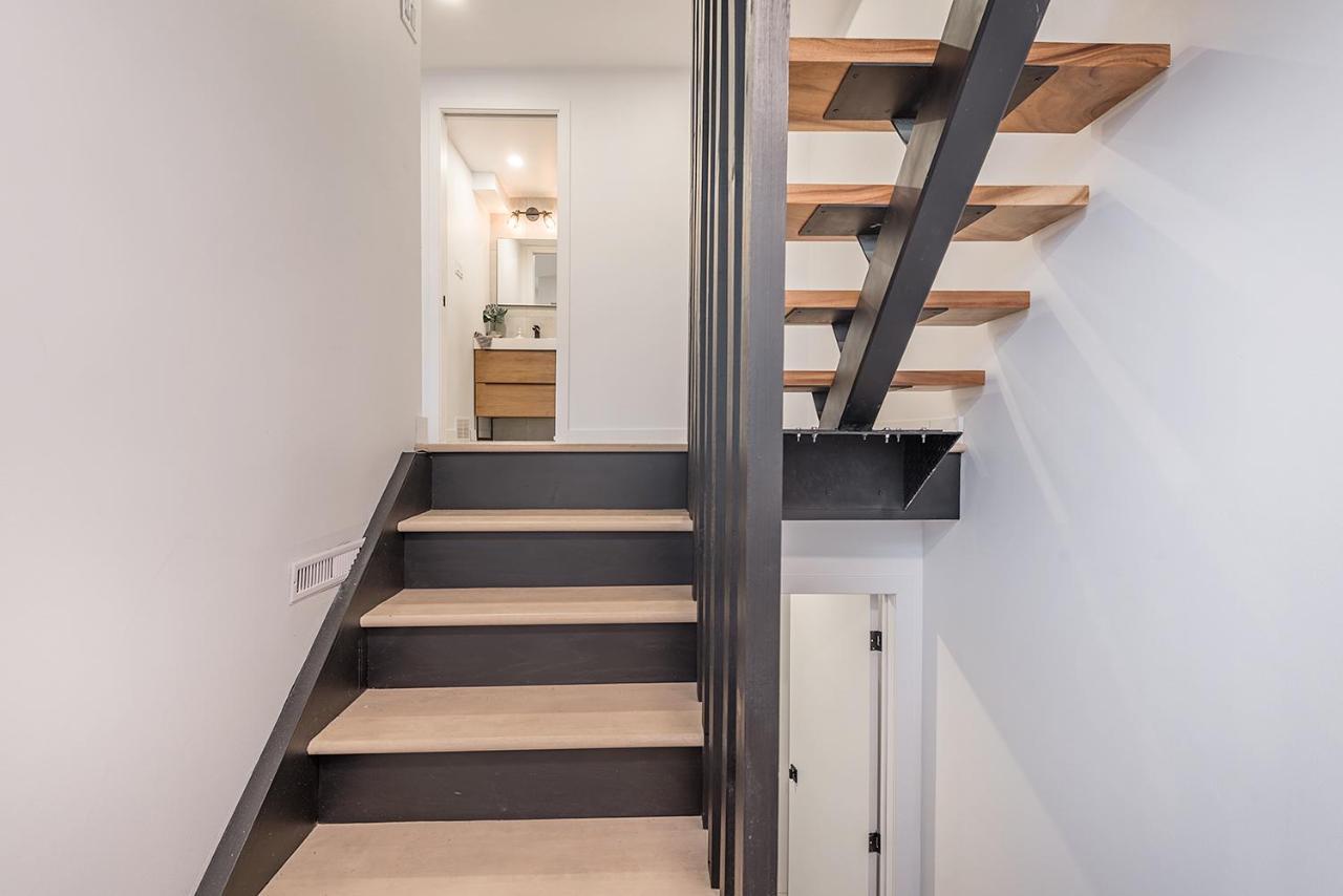 Free Parking Prime Location New Modern Condo Brossard Eksteriør bilde