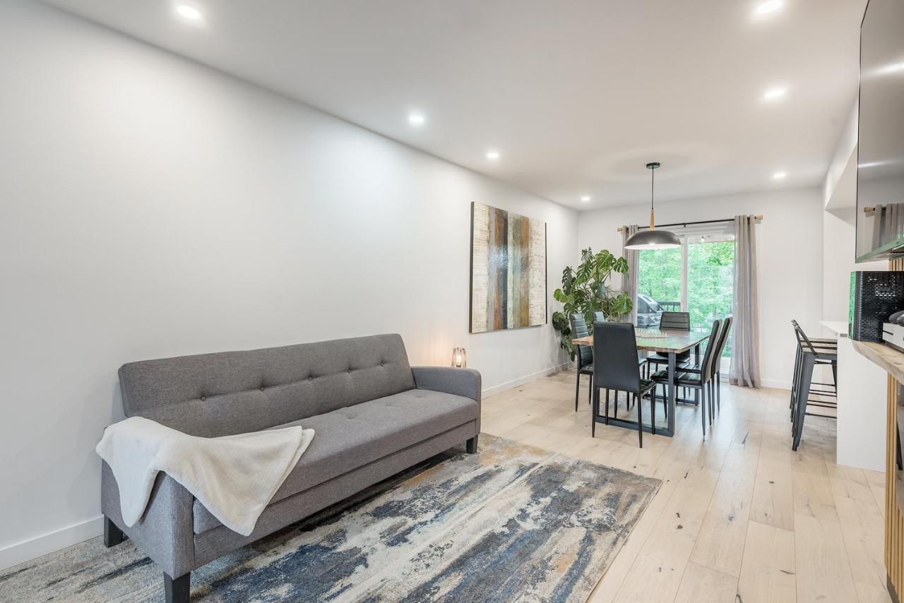 Free Parking Prime Location New Modern Condo Brossard Eksteriør bilde